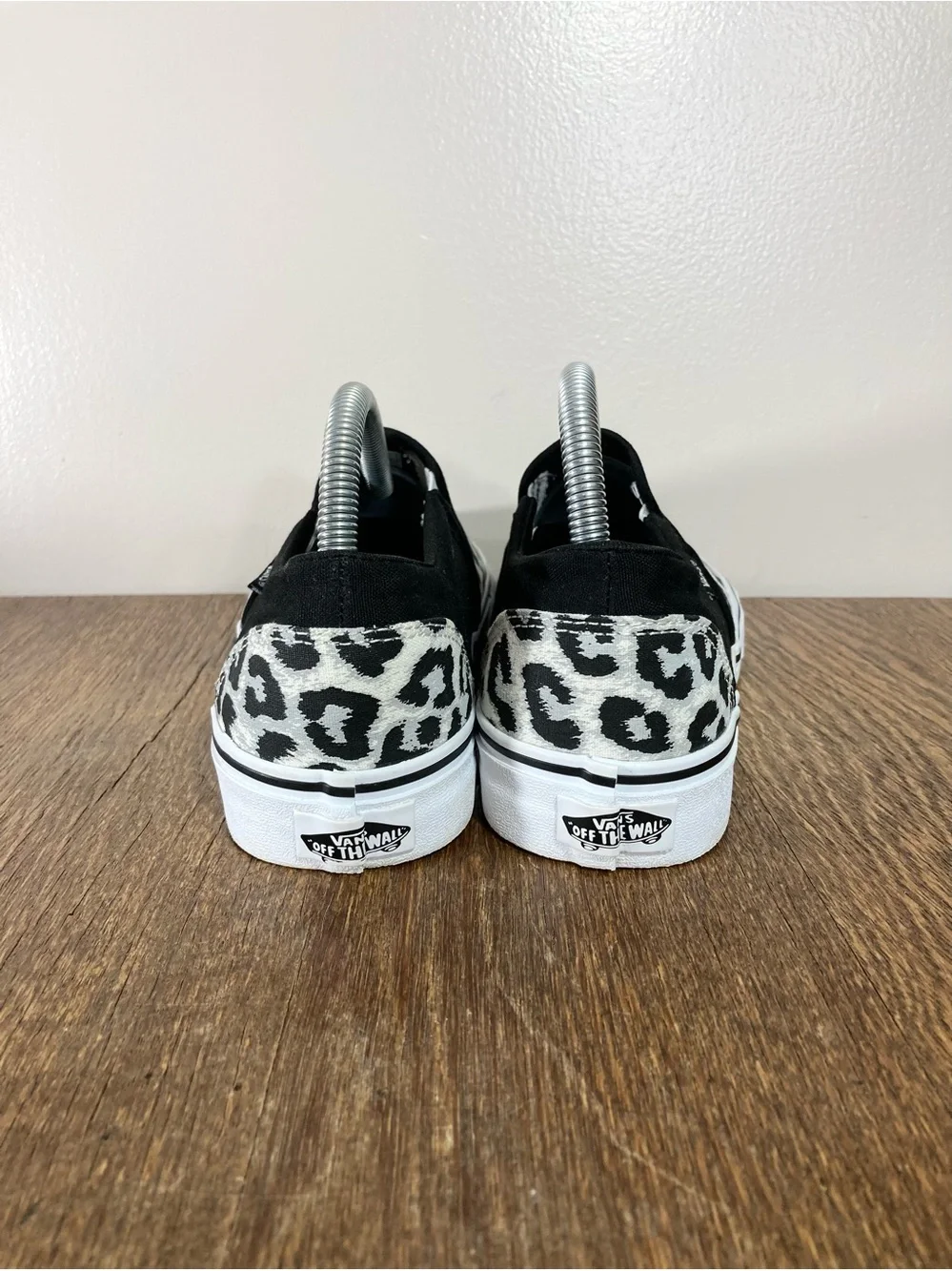 Vans Asher Classic Slip On Sneaker Women’s Size 9 Leopard/Black - Picture 4 of 8